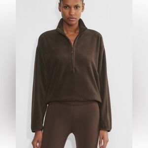 Aritzia TNA GOLDEN 1/2 Microfleece Sinch-waist Mock-neck